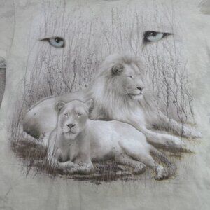 Mountain Shirt Medium Beige Gray Lions 2009 Cotton Made in USA